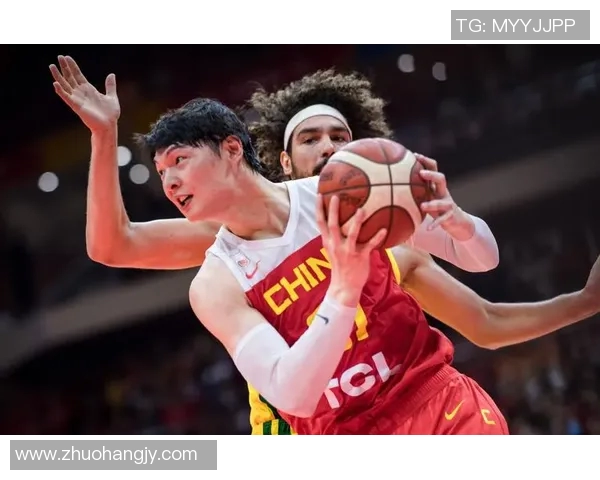 男篮山东对决广东强强联手再掀赛场风云期待精彩对抗与绝妙配合